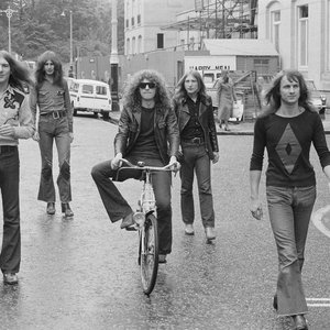 Mott The Hoople