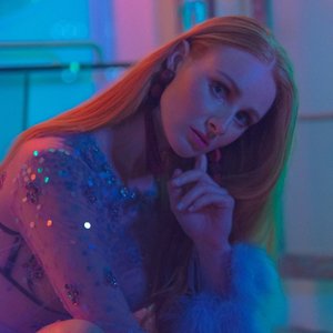 Vera Blue