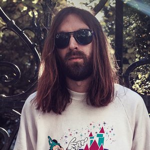 Breakbot