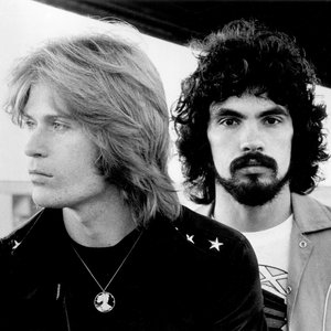 Hall & Oates