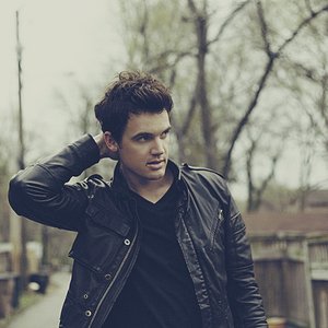 Tyler Hilton