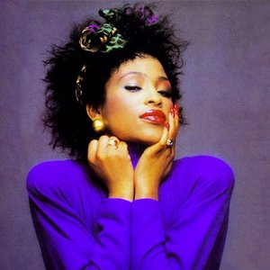 Miki Howard