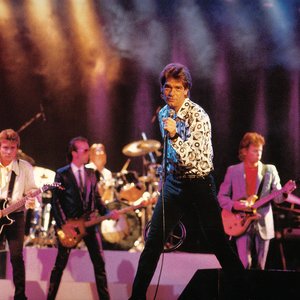 Huey Lewis & The News