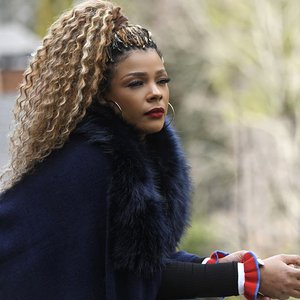 Syleena Johnson