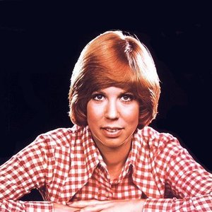 Vicki Lawrence